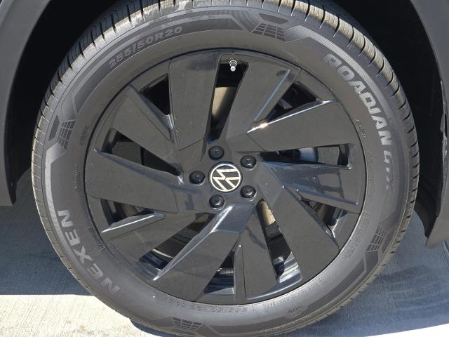 2024 Volkswagen Atlas Vehicle Photo in WEATHERFORD, TX 76087