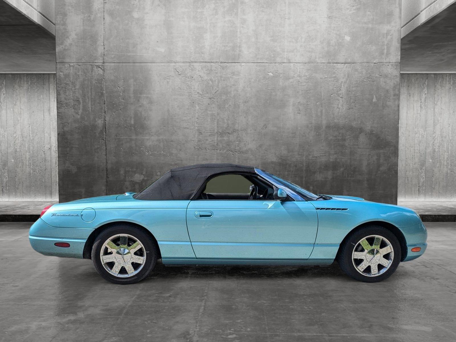 2002 Ford Thunderbird Vehicle Photo in Sarasota, FL 34231