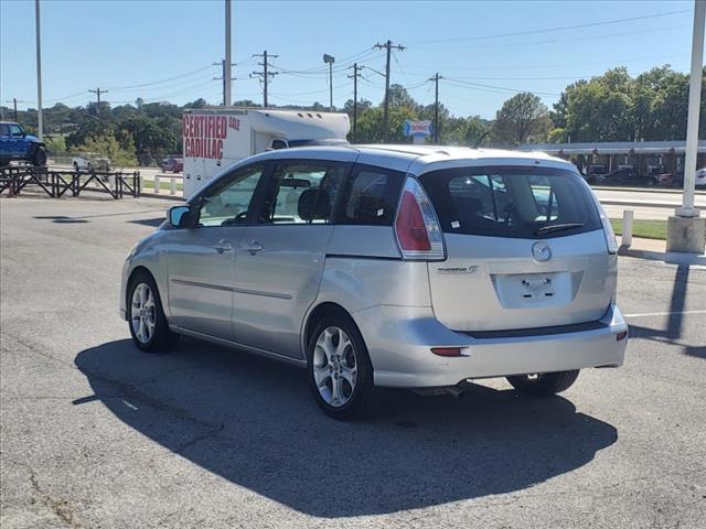 2009 Mazda5 Vehicle Photo in Denton, TX 76205