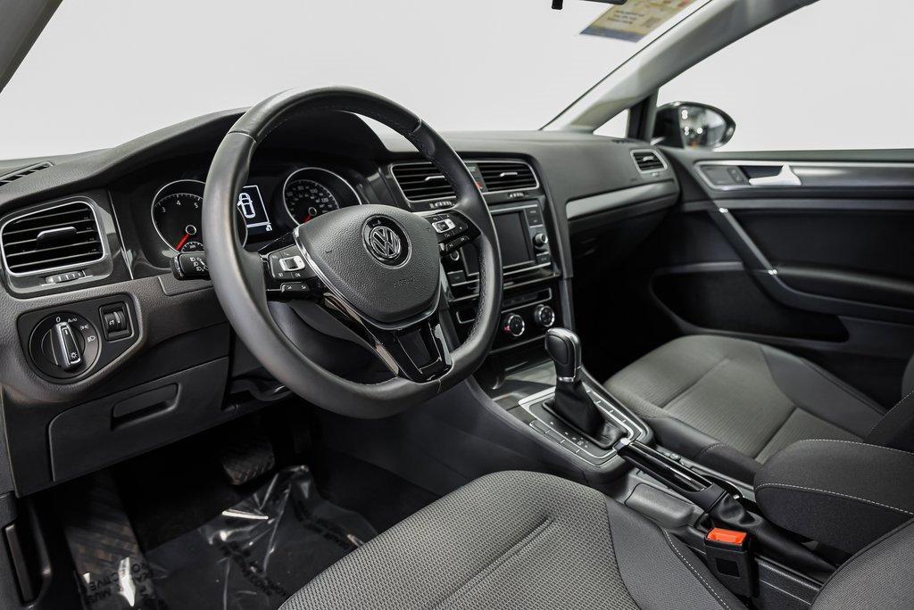 2018 Volkswagen Golf Vehicle Photo in AKRON, OH 44320-4088