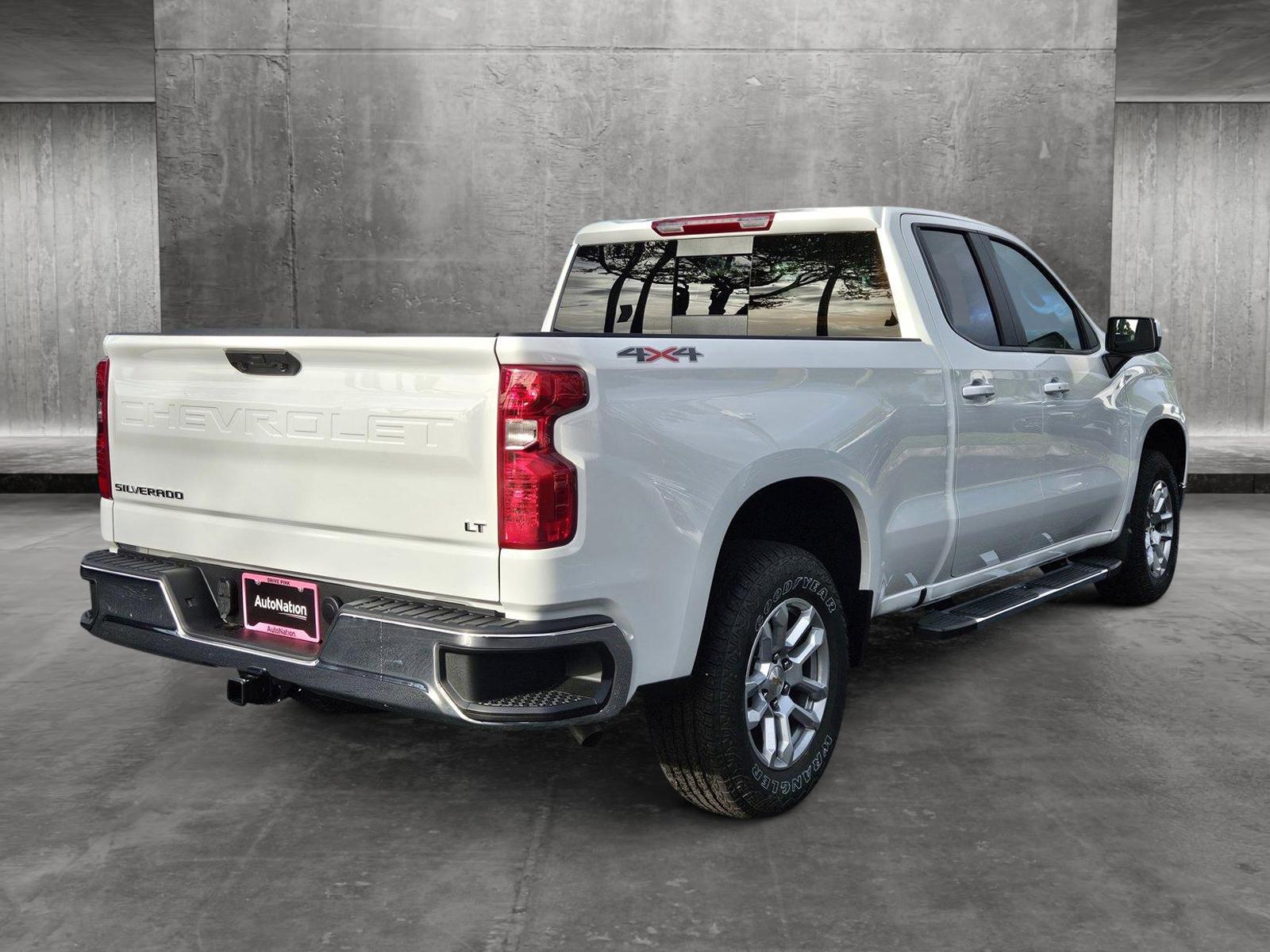 2025 Chevrolet Silverado 1500 Vehicle Photo in GREENACRES, FL 33463-3207