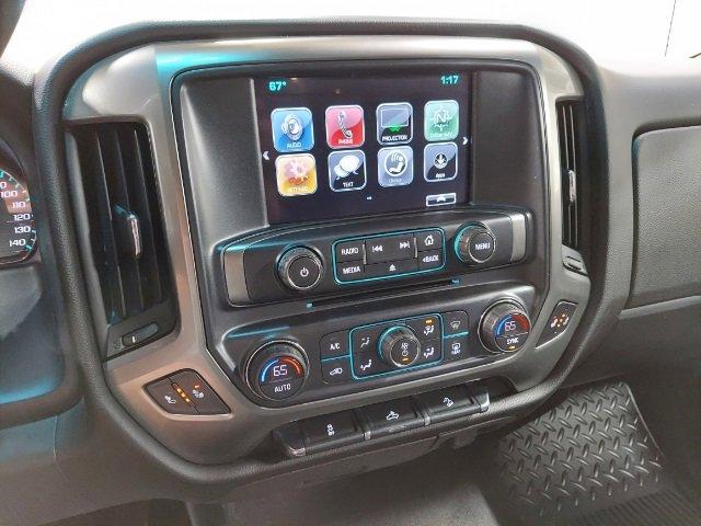 2018 Chevrolet Silverado 1500 Vehicle Photo in SAUK CITY, WI 53583-1301