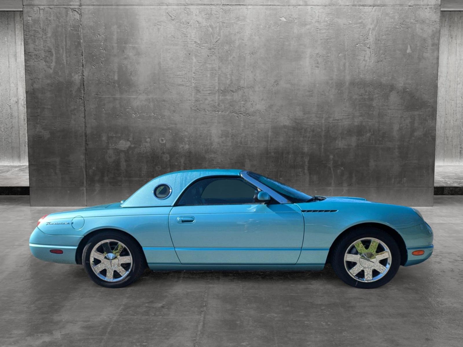 2002 Ford Thunderbird Vehicle Photo in Sarasota, FL 34231