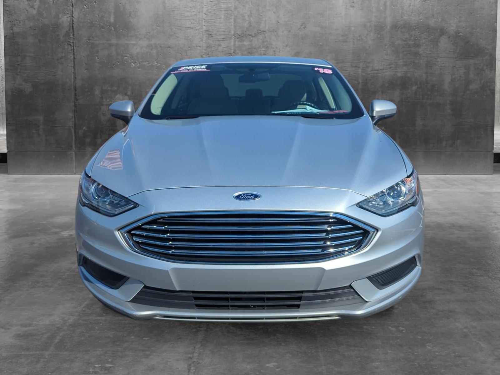 2018 Ford Fusion Hybrid Vehicle Photo in Memphis, TN 38128