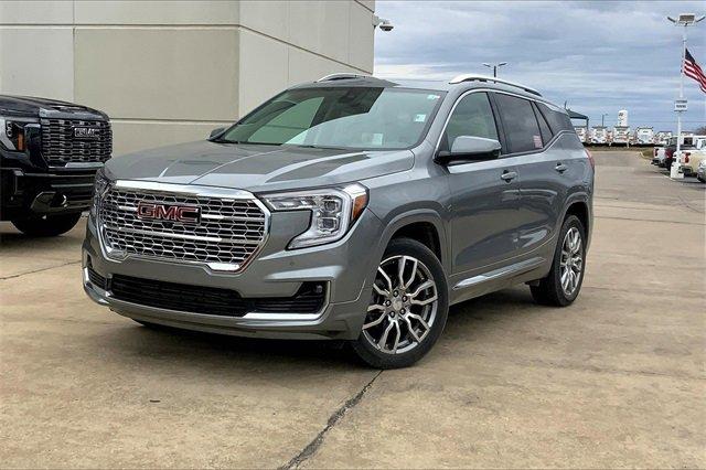 2023 GMC Terrain Vehicle Photo in TOPEKA, KS 66609-0000