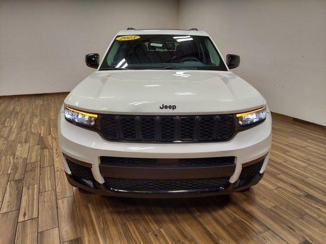 2023 Jeep Grand Cherokee L Vehicle Photo in SAUK CITY, WI 53583-1301