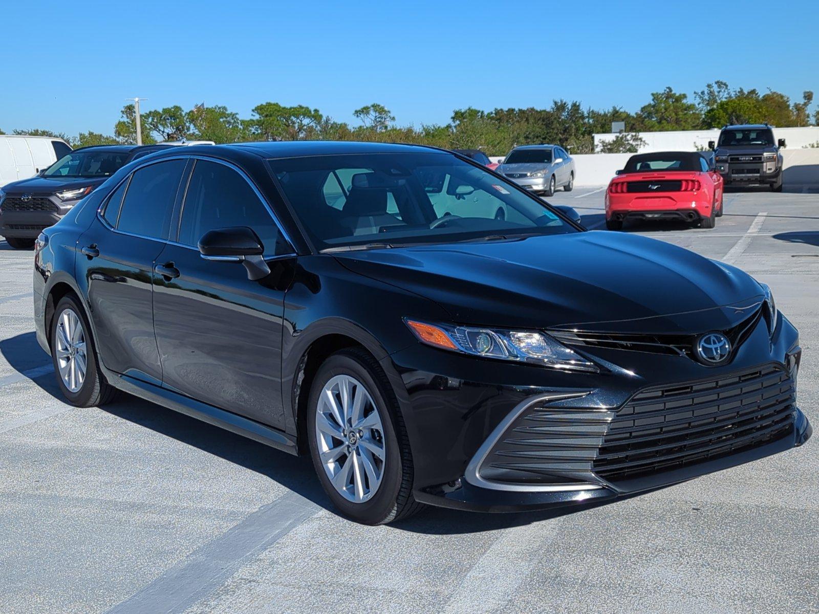 2024 Toyota Camry Vehicle Photo in Ft. Myers, FL 33907