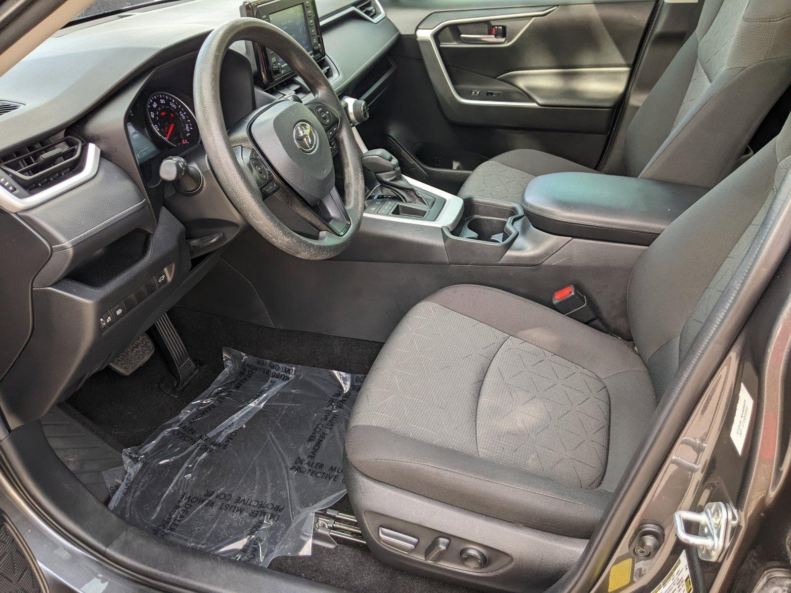 2021 Toyota RAV4 Vehicle Photo in Pembroke Pines , FL 33084