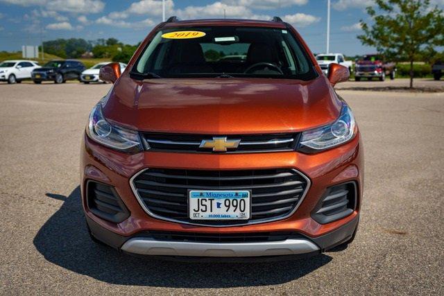 Used 2019 Chevrolet Trax LT with VIN 3GNCJLSB9KL219031 for sale in Willmar, MN