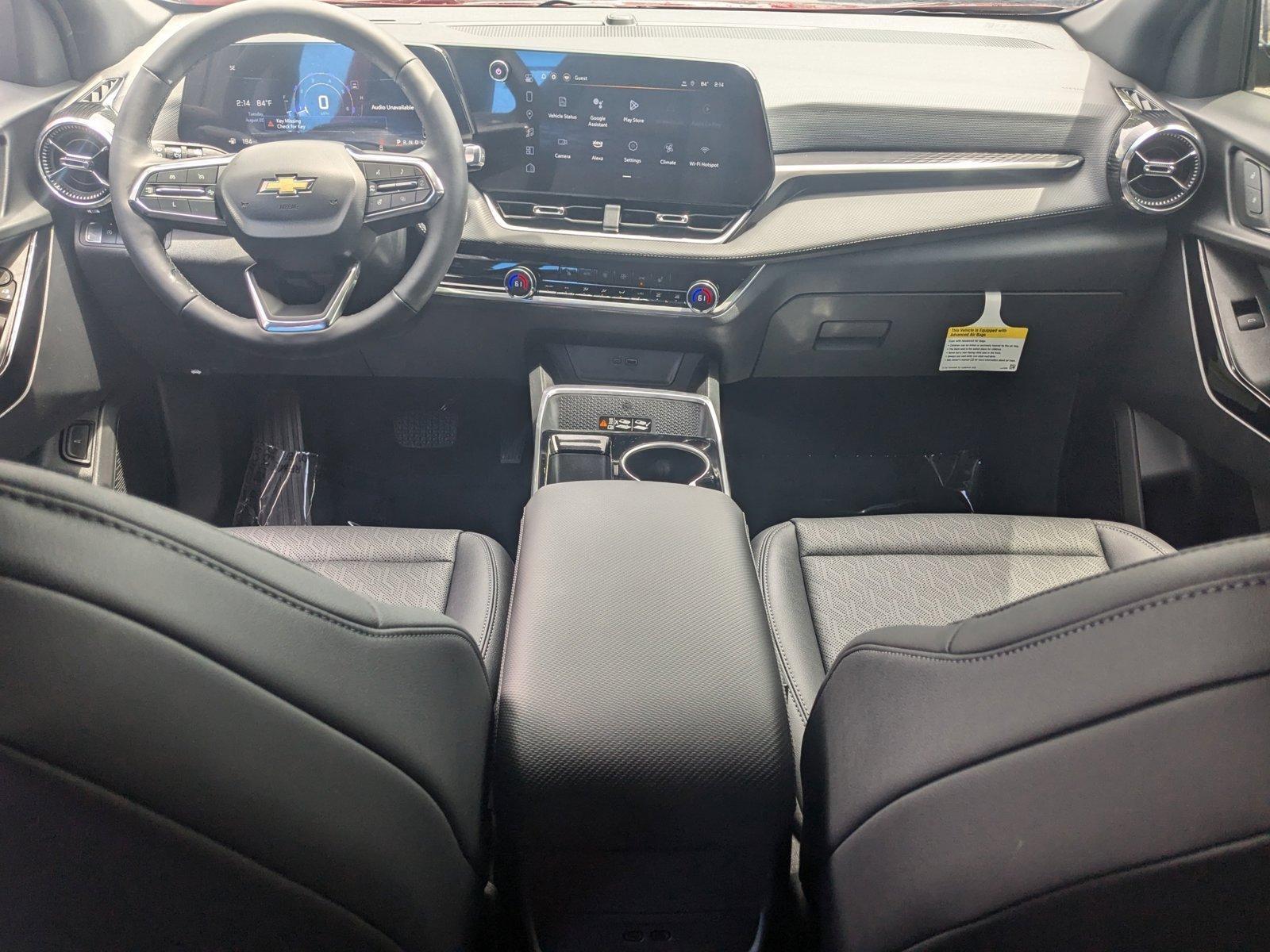 2025 Chevrolet Equinox Vehicle Photo in GREENACRES, FL 33463-3207