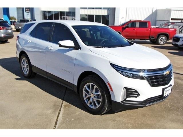 2024 Chevrolet Equinox Vehicle Photo in ROSENBERG, TX 77471-5675