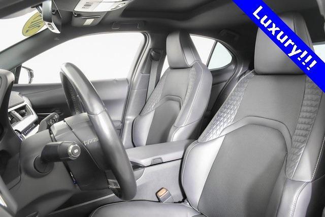 2019 Lexus UX 250h Vehicle Photo in Puyallup, WA 98371