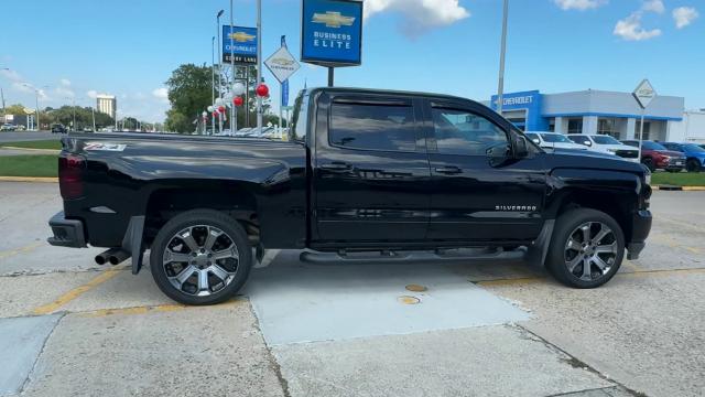 2017 Chevrolet Silverado 1500 Vehicle Photo in BATON ROUGE, LA 70806-4466