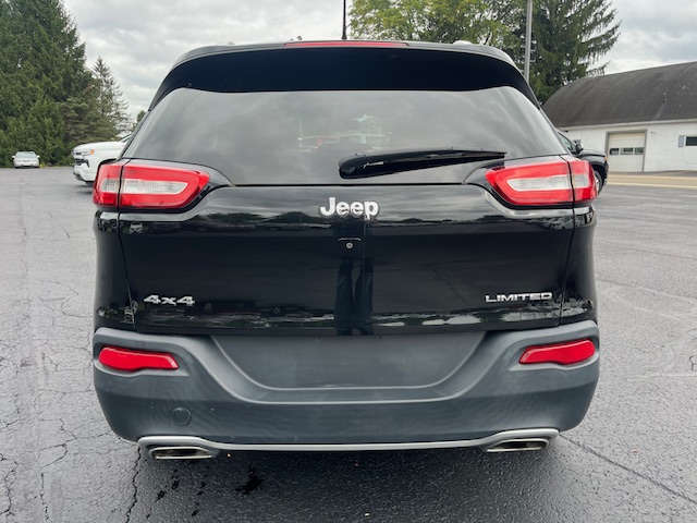 2015 Jeep Cherokee Vehicle Photo in CORRY, PA 16407-0000