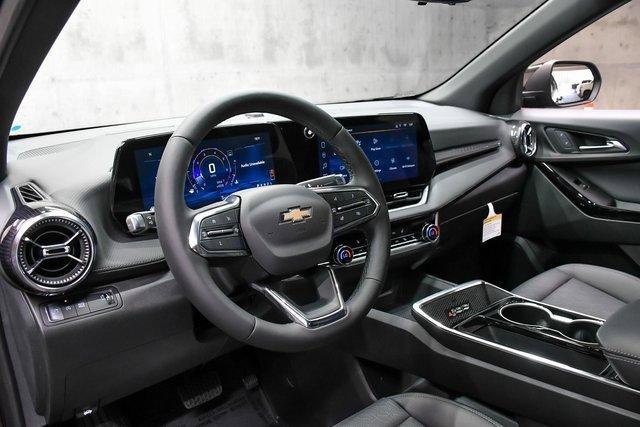 2025 Chevrolet Equinox Vehicle Photo in EVERETT, WA 98203-5662