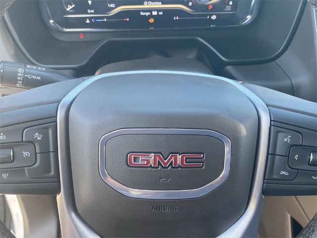 2024 GMC Yukon Vehicle Photo in GOODYEAR, AZ 85338-1310