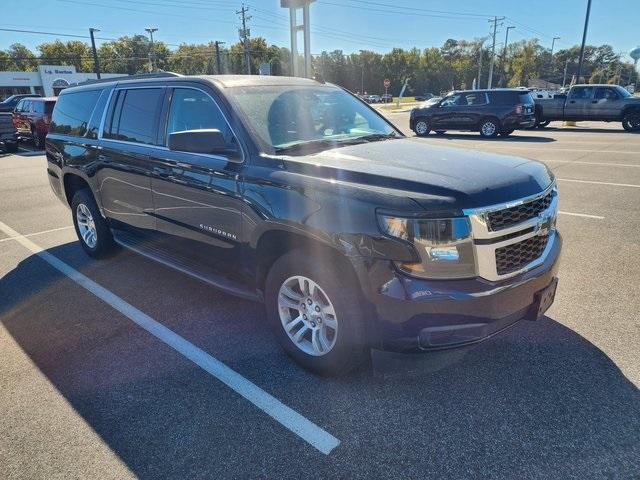 2018 Chevrolet Suburban Vehicle Photo in BERLIN, MD 21811-1121