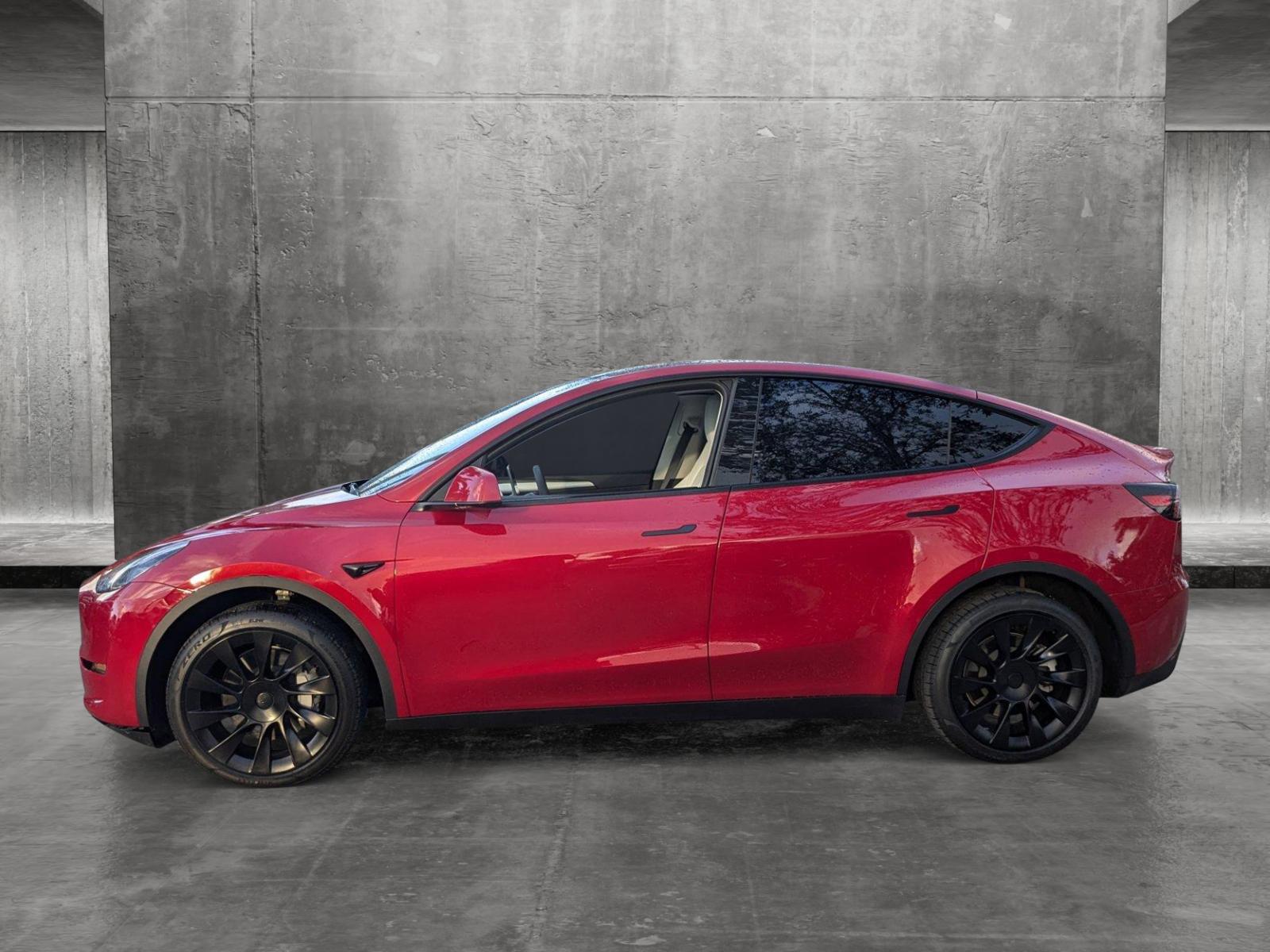 2023 Tesla Model Y Vehicle Photo in Miami, FL 33169