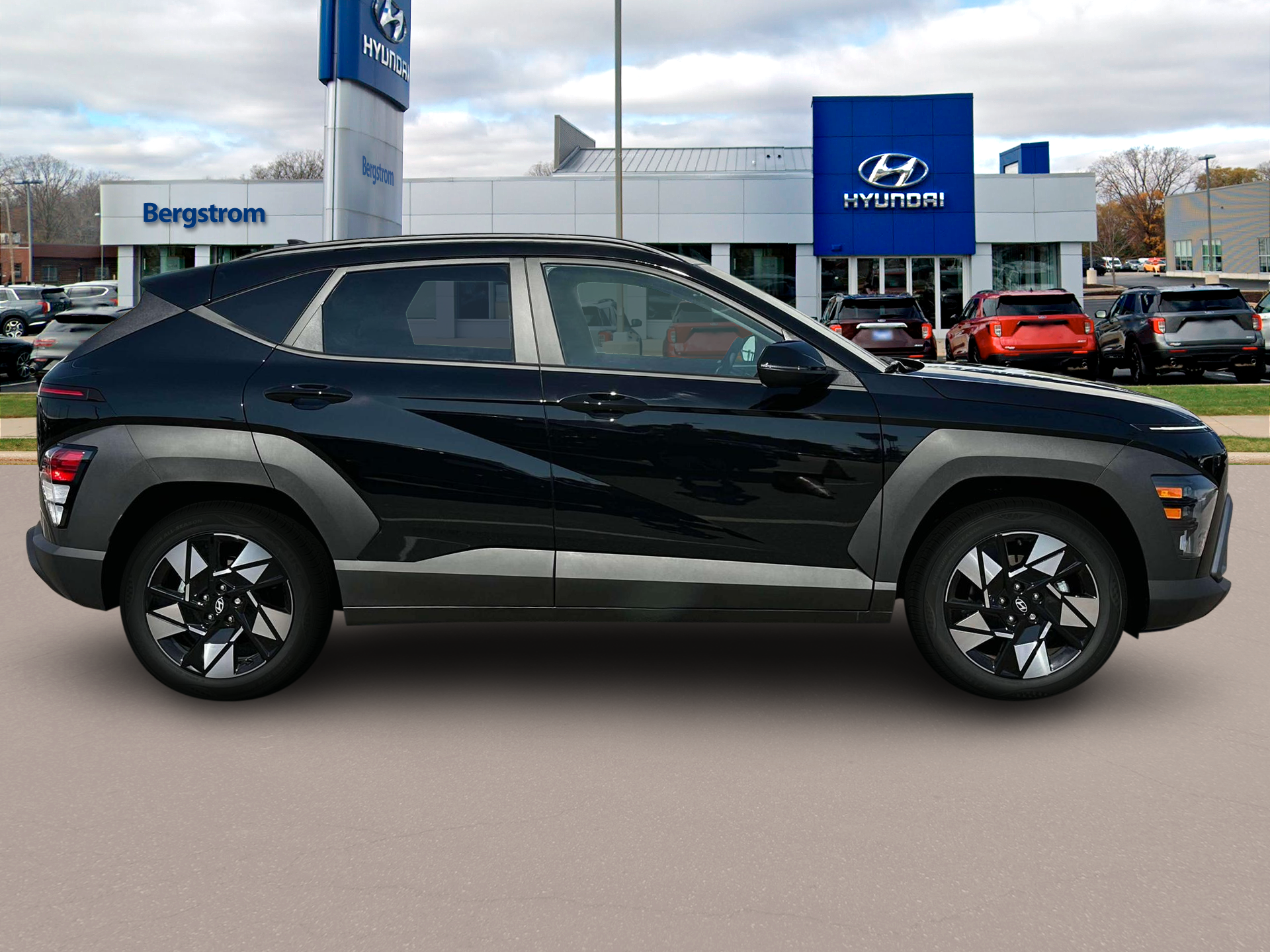 2025 Hyundai KONA Vehicle Photo in Green Bay, WI 54304