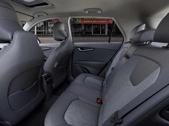 2025 Kia Niro Vehicle Photo in Tucson, AZ 85712