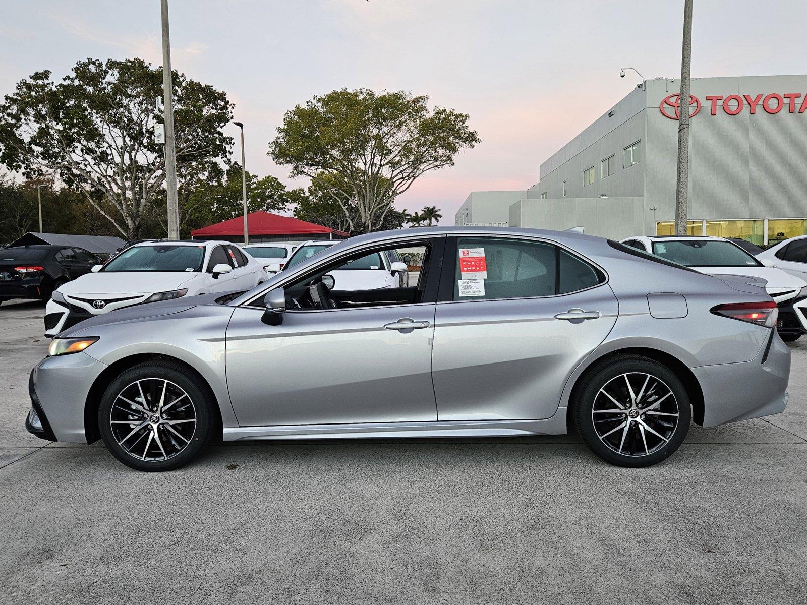 2024 Toyota Camry Vehicle Photo in Davie, FL 33331