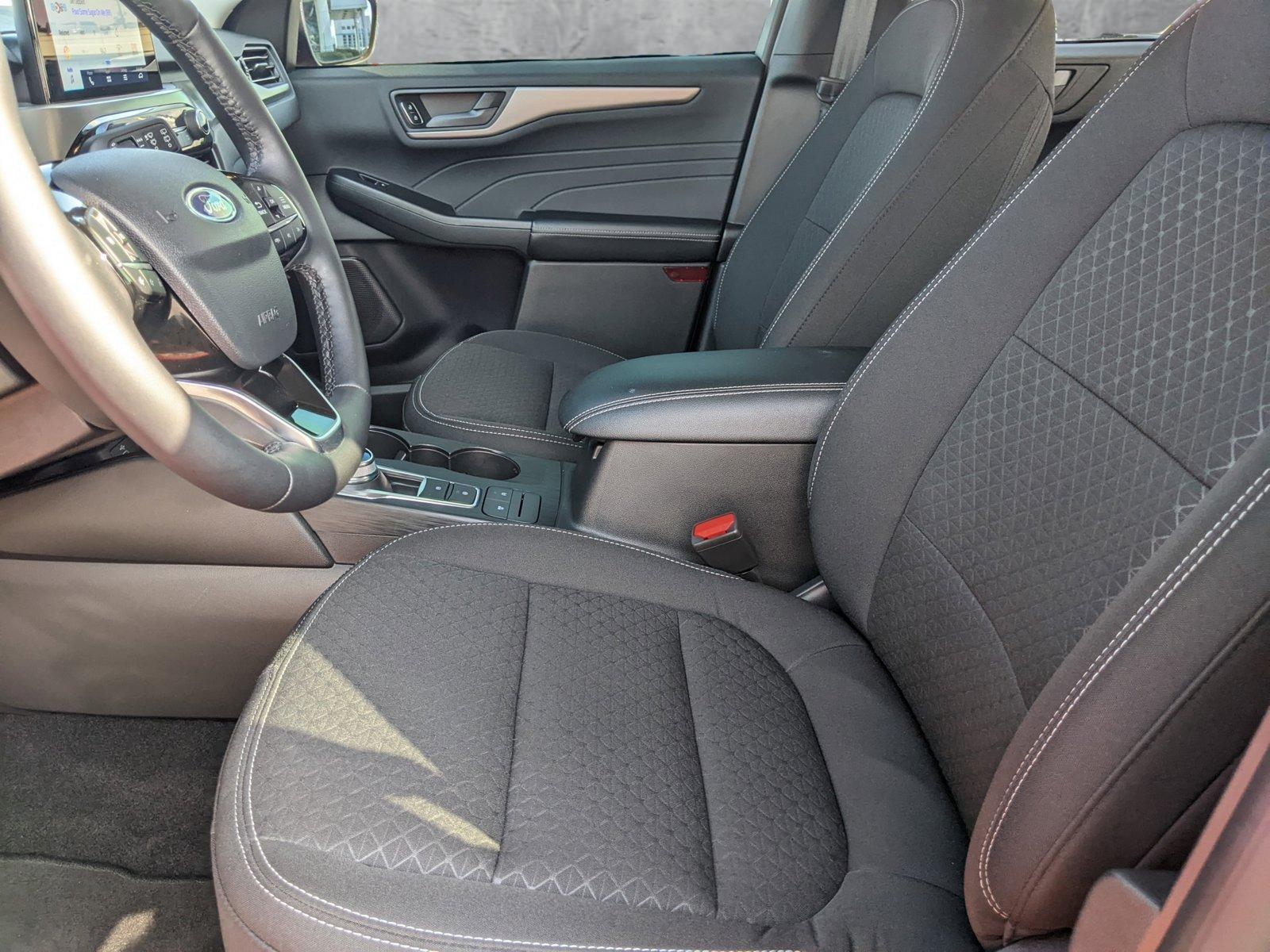 2024 Ford Escape Vehicle Photo in AUSTIN, TX 78759-4154