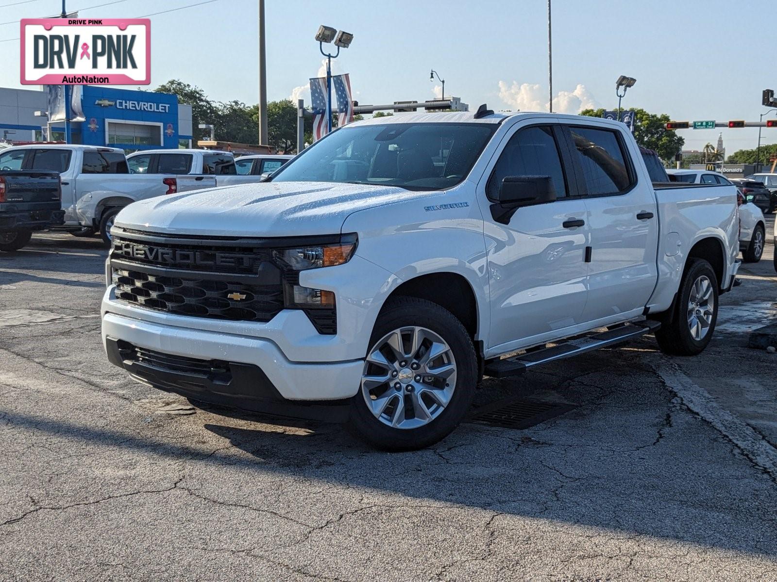 2024 Chevrolet Silverado 1500 Vehicle Photo in MIAMI, FL 33134-2699