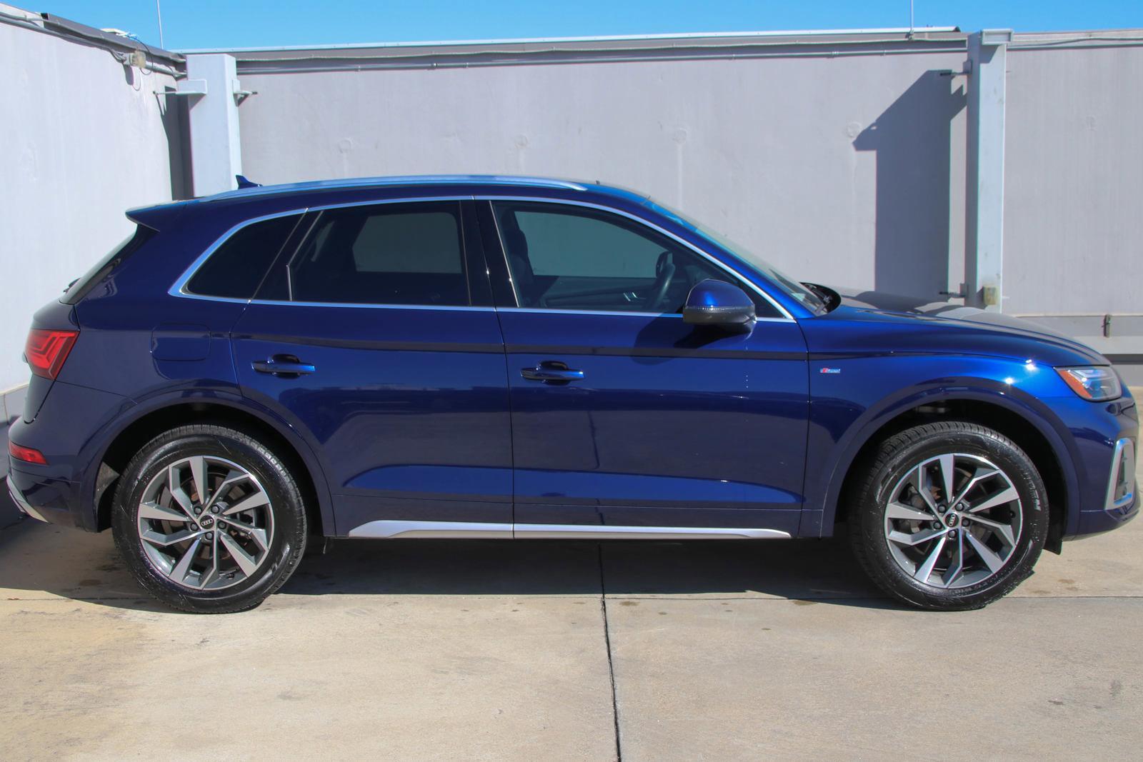 2022 Audi Q5 Vehicle Photo in SUGAR LAND, TX 77478