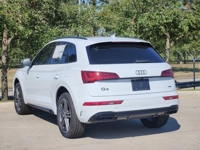 2025 Audi Q7 Vehicle Photo in HOUSTON, TX 77090