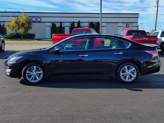 2015 Nissan Altima Vehicle Photo in GREEN BAY, WI 54304-5303