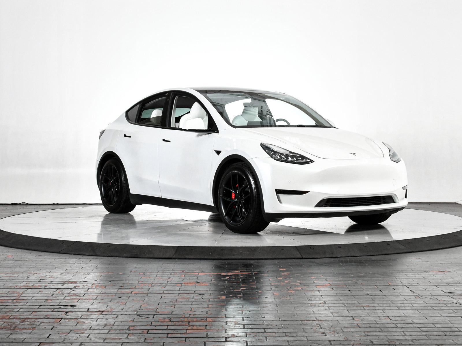 2020 Tesla Model Y Vehicle Photo in DALLAS, TX 75235