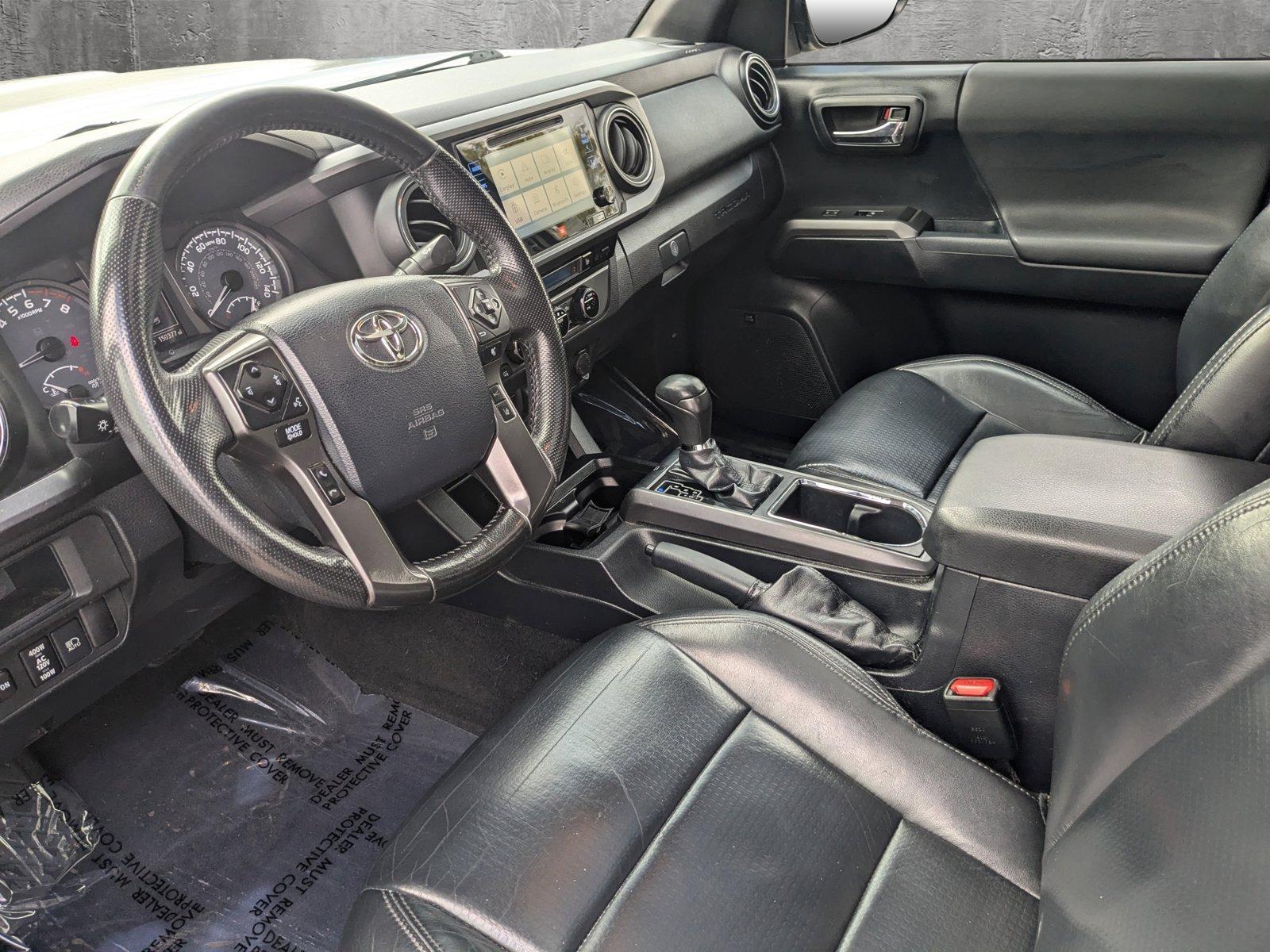 2018 Toyota Tacoma Vehicle Photo in LONE TREE, CO 80124-2750