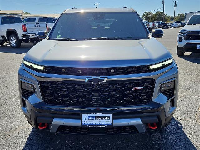 2024 Chevrolet Traverse Vehicle Photo in EASTLAND, TX 76448-3020