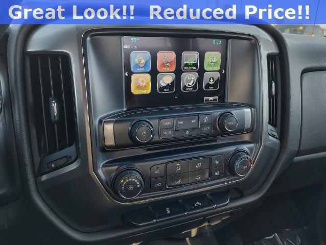 2019 Chevrolet Silverado 1500 LD Vehicle Photo in GREEN BAY, WI 54304-5303