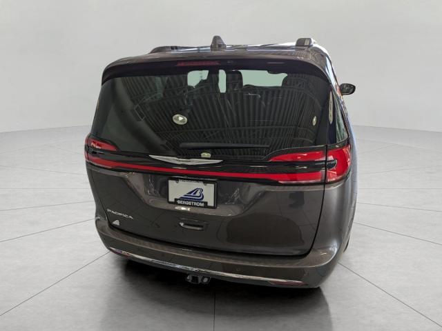 2021 Chrysler Pacifica Vehicle Photo in Oshkosh, WI 54901