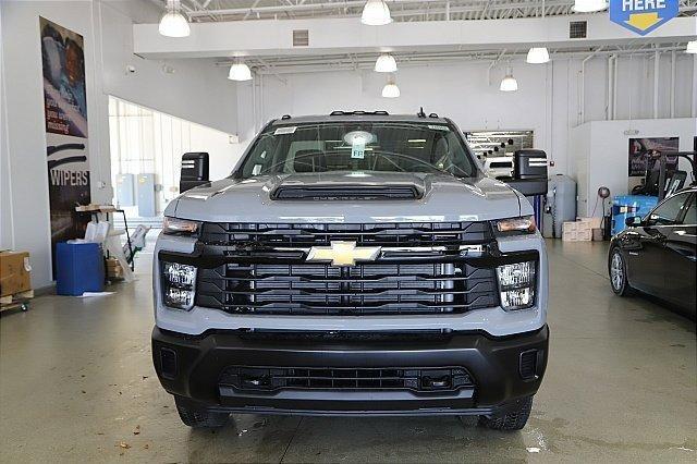 2024 Chevrolet Silverado 3500 HD Vehicle Photo in MEDINA, OH 44256-9001