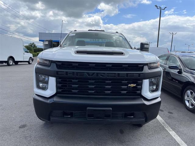 2023 Chevrolet Silverado 3500 HD Chassis Cab Vehicle Photo in ALCOA, TN 37701-3235