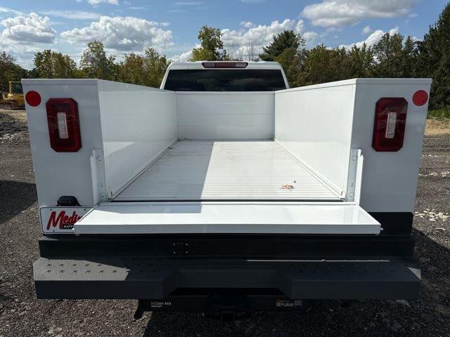 2024 GMC Sierra 2500 HD Vehicle Photo in MEDINA, OH 44256-9631