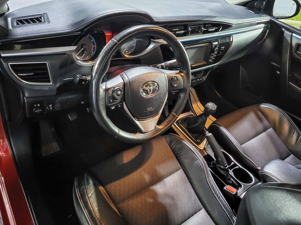 2015 Toyota Corolla Vehicle Photo in Saint Charles, IL 60174