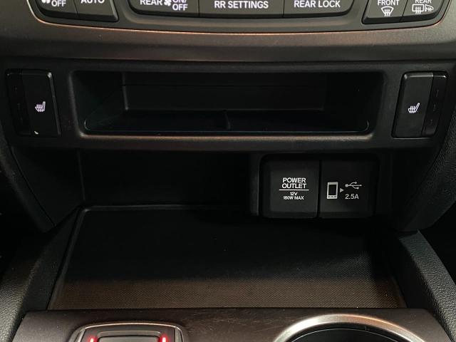 2022 Honda Pilot Vehicle Photo in Appleton, WI 54913