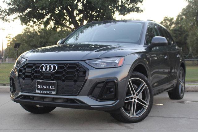 2023 Audi Q5 Vehicle Photo in HOUSTON, TX 77090