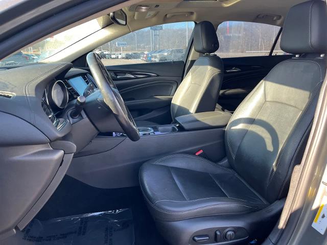 2018 Buick Regal Sportback Vehicle Photo in INDIANAPOLIS, IN 46227-0991