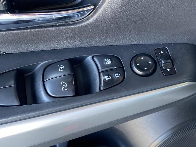 2020 Nissan Kicks Vehicle Photo in TURLOCK, CA 95380-4918