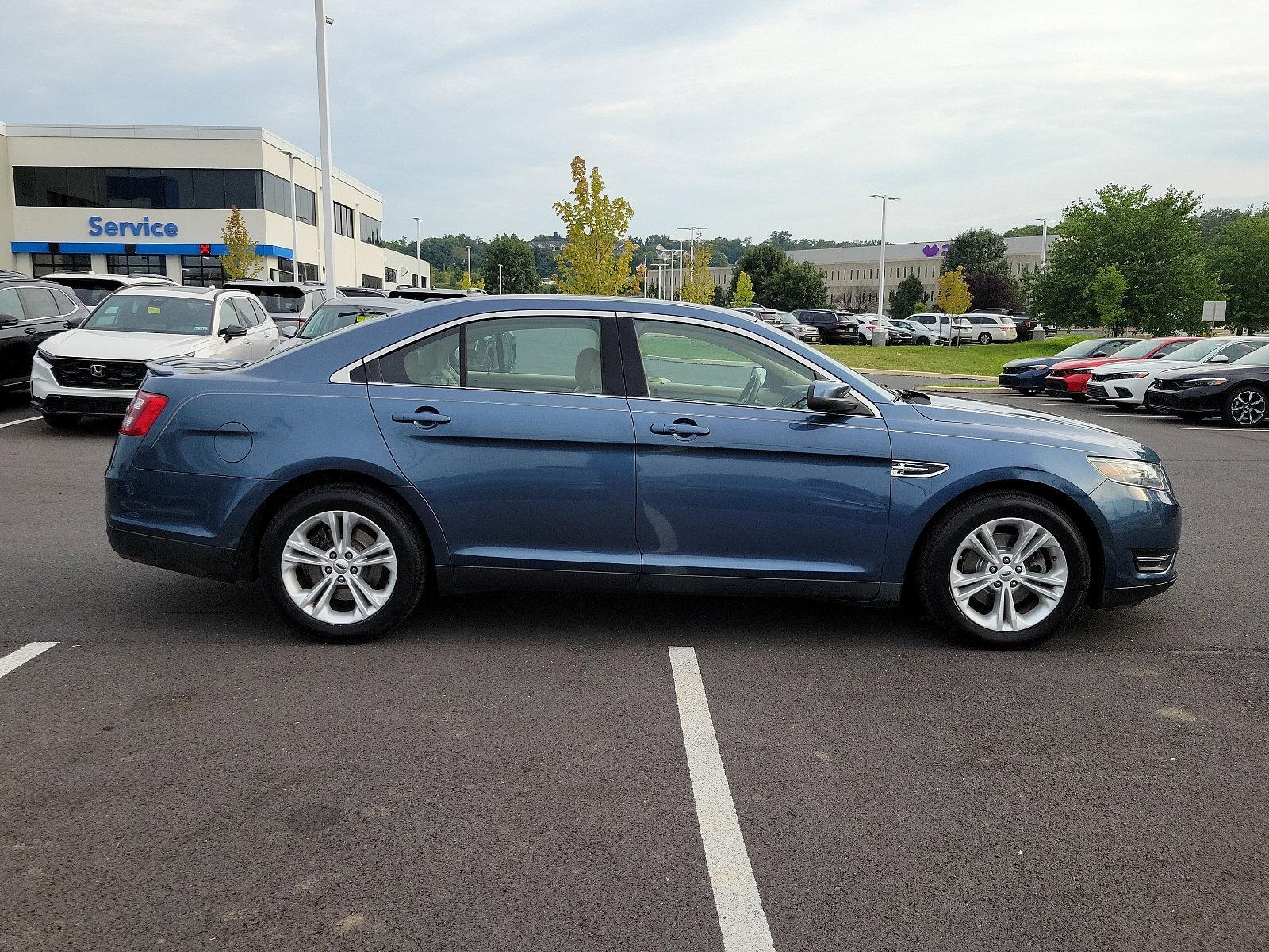 2018 Ford Taurus Vehicle Photo in Harrisburg, PA 17111