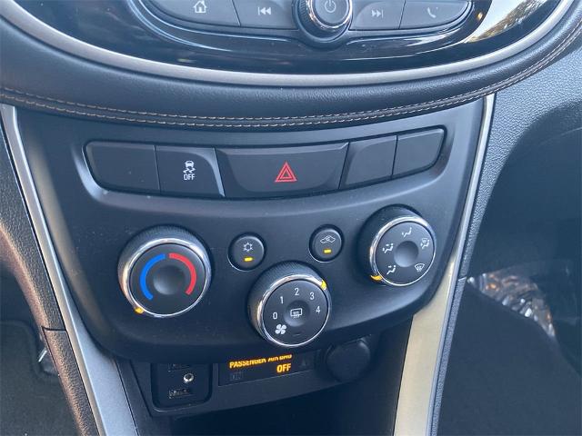 2020 Chevrolet Trax Vehicle Photo in GOODYEAR, AZ 85338-1310