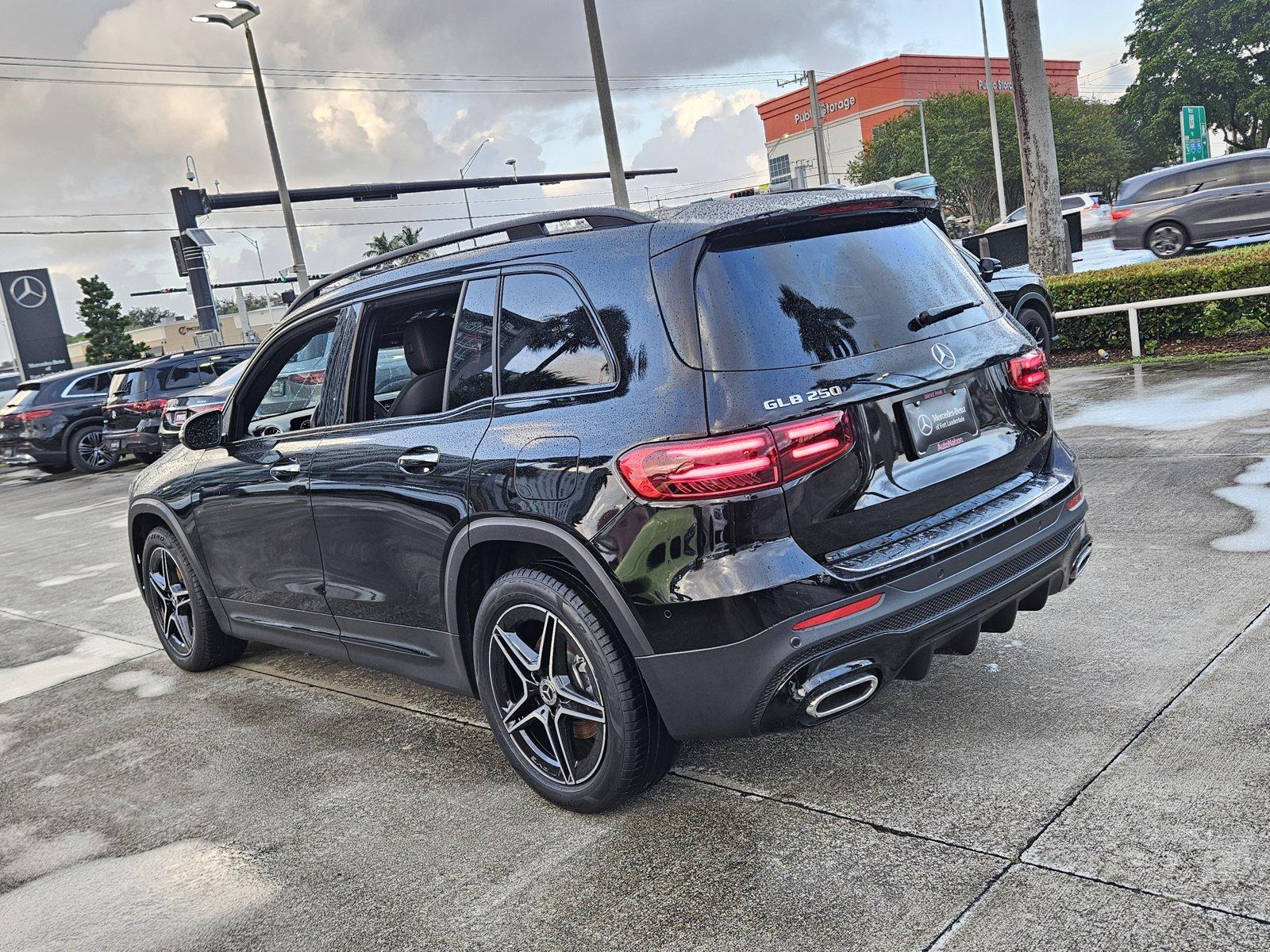 2024 Mercedes-Benz GLB Vehicle Photo in Fort Lauderdale, FL 33316