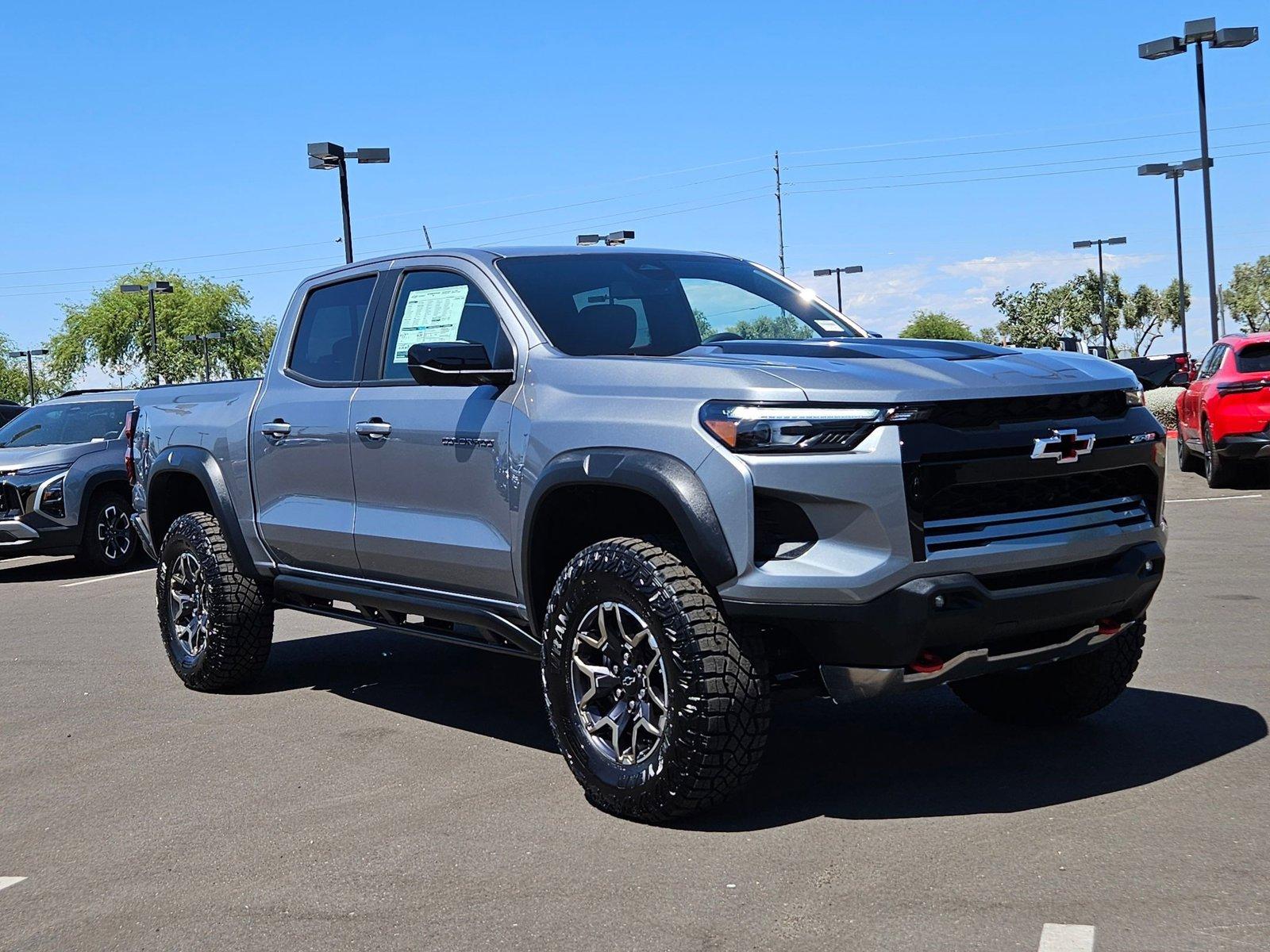 2024 Chevrolet Colorado Vehicle Photo in GILBERT, AZ 85297-0446