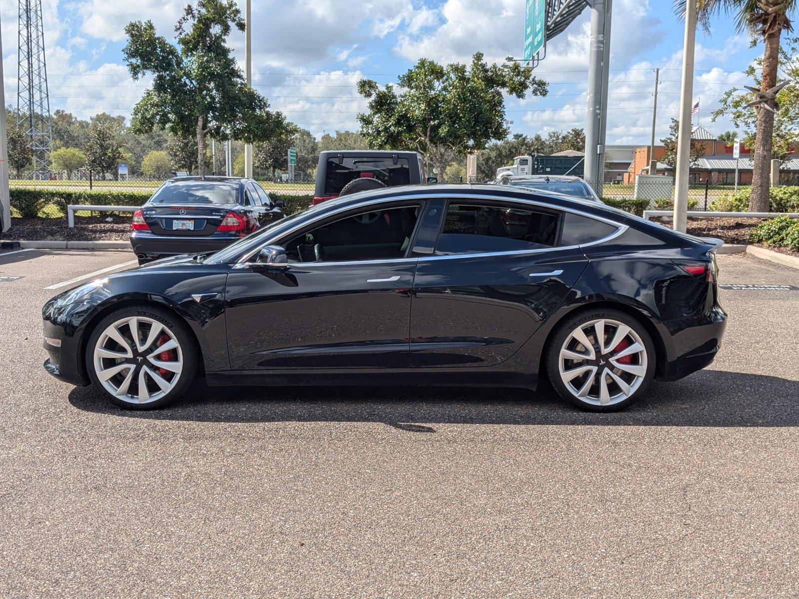 2018 Tesla Model 3 Vehicle Photo in Wesley Chapel, FL 33544