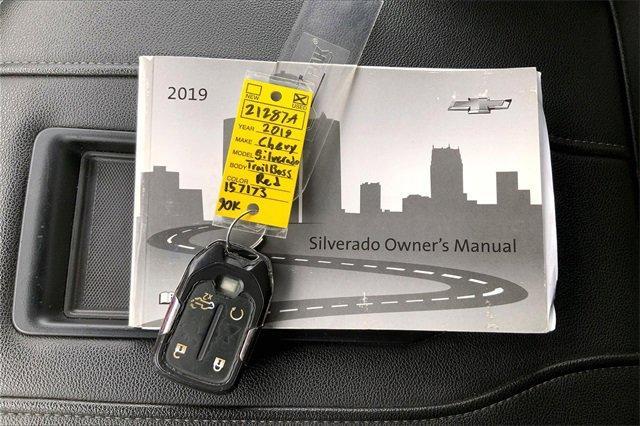 2019 Chevrolet Silverado 1500 Vehicle Photo in KANSAS CITY, MO 64114-4502