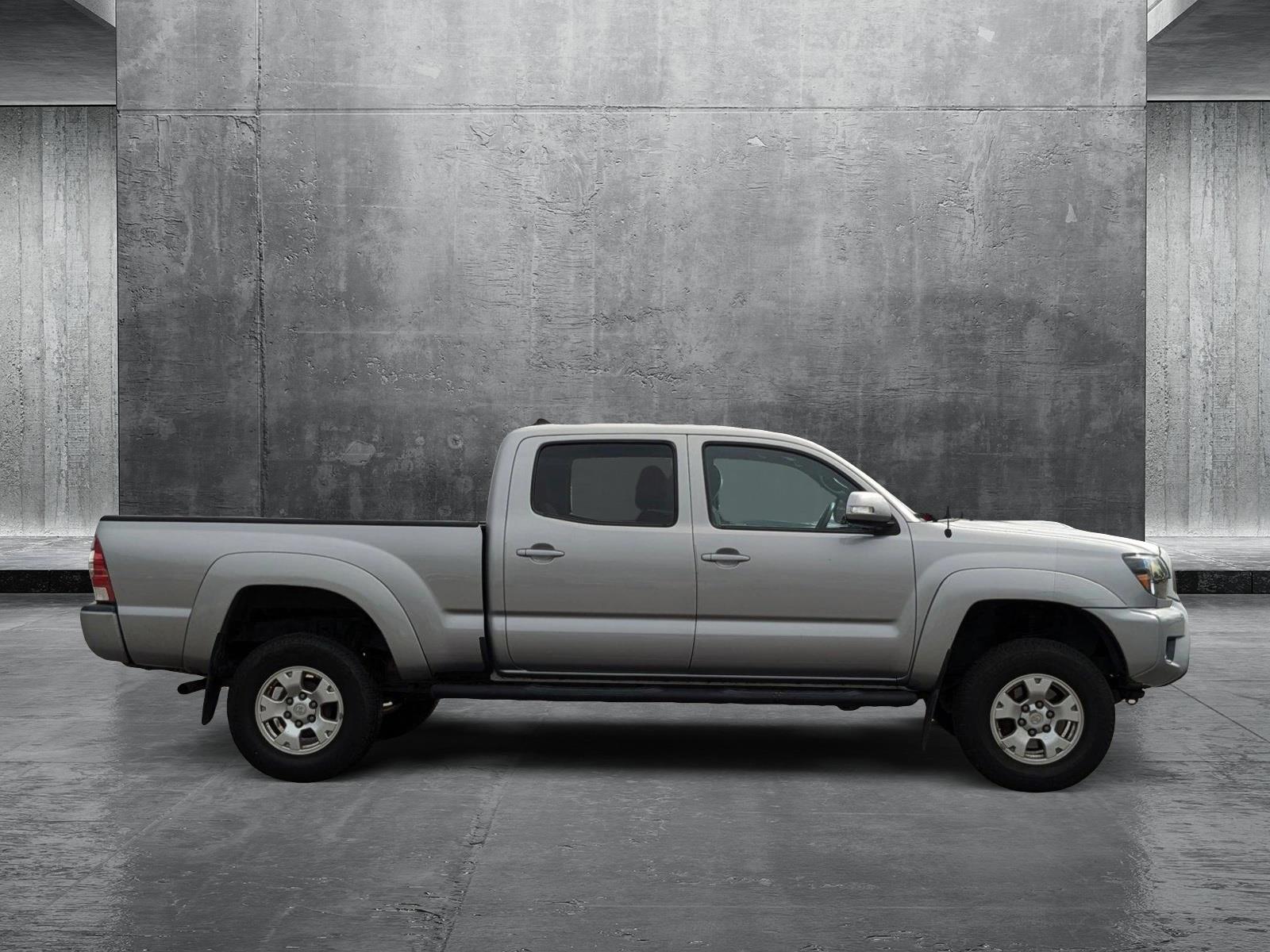 2015 Toyota Tacoma Vehicle Photo in St. Petersburg, FL 33713